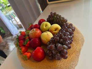 Tabua de Frutas Bangalo House Praia Rosa